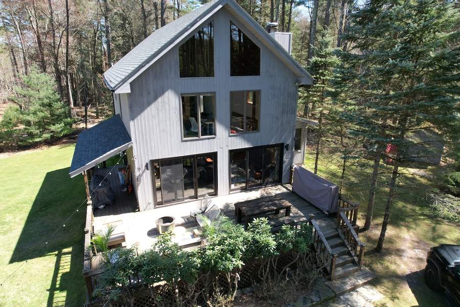 Cabin nestled in the southern Catskills
